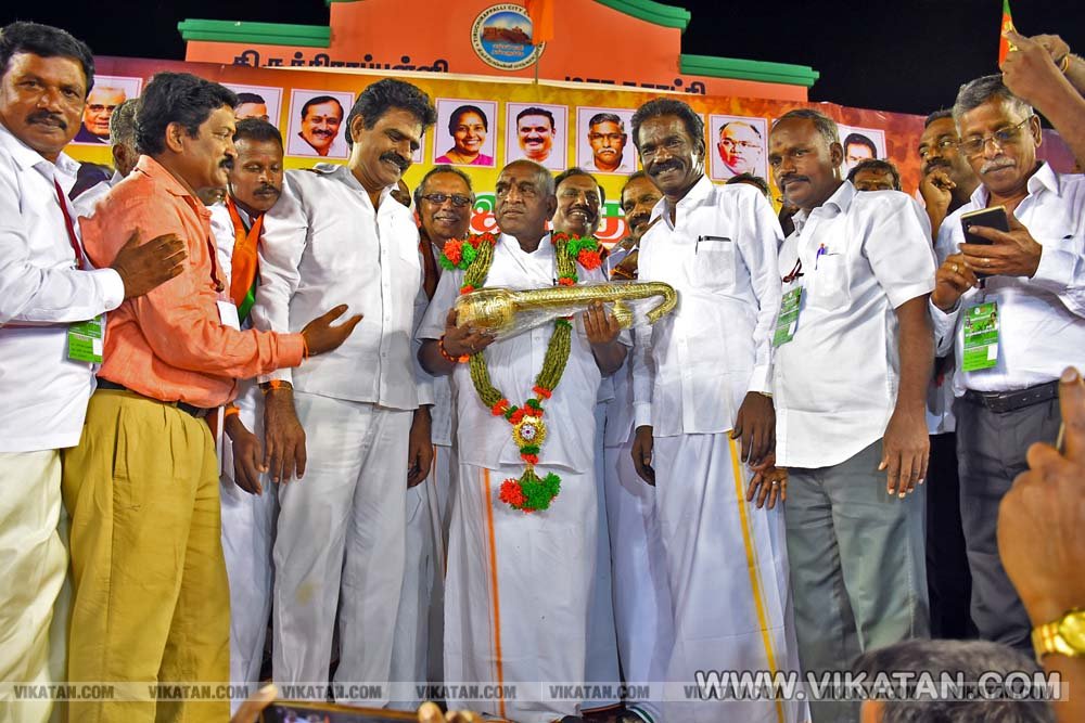 திருச்சியில் நடடைபெற்ற பா.ஜ.க. கூட்ட சிறப்பு படங்கள்- என்.ஜி.மணிகண்டன் திருச்சியில் நடடைபெற்ற பா.ஜ.க. கூட்ட சிறப்பு படங்கள்- என்.ஜி.மணிகண்டன்