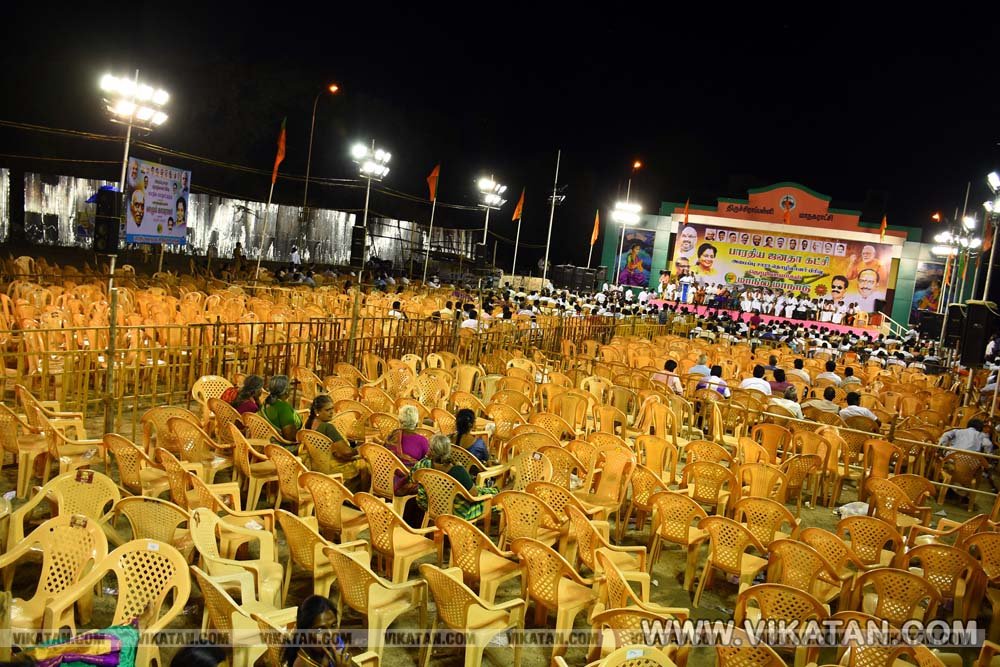 திருச்சியில் நடடைபெற்ற பா.ஜ.க. கூட்ட சிறப்பு படங்கள்- என்.ஜி.மணிகண்டன் திருச்சியில் நடடைபெற்ற பா.ஜ.க. கூட்ட சிறப்பு படங்கள்- என்.ஜி.மணிகண்டன்