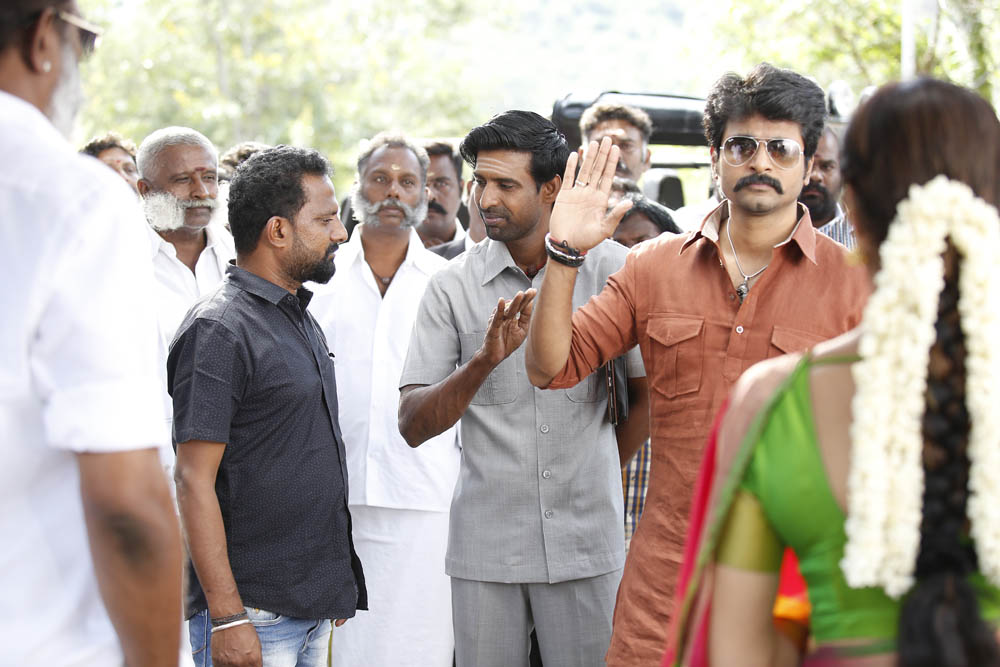 ’சீமராஜா’ படத்தின் மேக்கிங் ஸ்டில்ஸ்..! ’சீமராஜா’ படத்தின் மேக்கிங் ஸ்டில்ஸ்..!