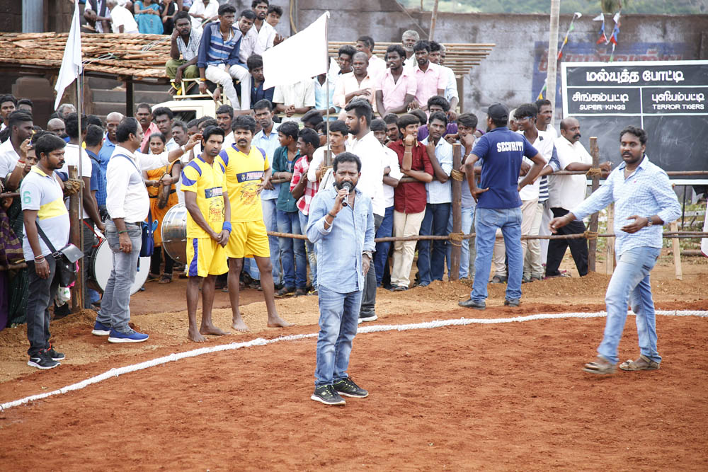 ’சீமராஜா’ படத்தின் மேக்கிங் ஸ்டில்ஸ்..! ’சீமராஜா’ படத்தின் மேக்கிங் ஸ்டில்ஸ்..!