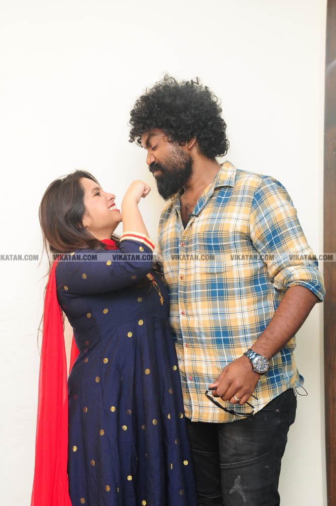 ஃப்ரெண்டு; பிக் பாஸ் போனாப்ள; வெளிய வந்ததும் கல்யாணம் பண்ணிட்டாப்ள..! - டேனி - டெனிஷா ஜாலி போட்டோஷூட்... படங்கள்: சொ.பாலசுப்ரமணியன் ஃப்ரெண்டு; பிக் பாஸ் போனாப்ள; வெளிய வந்ததும் கல்யாணம் பண்ணிட்டாப்ள..! - டேனி - டெனிஷா ஜாலி போட்டோஷூட்... படங்கள்: சொ.பாலசுப்ரமணியன்