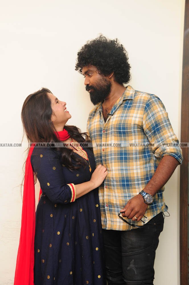 ஃப்ரெண்டு; பிக் பாஸ் போனாப்ள; வெளிய வந்ததும் கல்யாணம் பண்ணிட்டாப்ள..! - டேனி - டெனிஷா ஜாலி போட்டோஷூட்... படங்கள்: சொ.பாலசுப்ரமணியன் ஃப்ரெண்டு; பிக் பாஸ் போனாப்ள; வெளிய வந்ததும் கல்யாணம் பண்ணிட்டாப்ள..! - டேனி - டெனிஷா ஜாலி போட்டோஷூட்... படங்கள்: சொ.பாலசுப்ரமணியன்