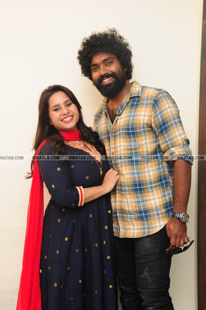ஃப்ரெண்டு; பிக் பாஸ் போனாப்ள; வெளிய வந்ததும் கல்யாணம் பண்ணிட்டாப்ள..! - டேனி - டெனிஷா ஜாலி போட்டோஷூட்... படங்கள்: சொ.பாலசுப்ரமணியன் ஃப்ரெண்டு; பிக் பாஸ் போனாப்ள; வெளிய வந்ததும் கல்யாணம் பண்ணிட்டாப்ள..! - டேனி - டெனிஷா ஜாலி போட்டோஷூட்... படங்கள்: சொ.பாலசுப்ரமணியன்