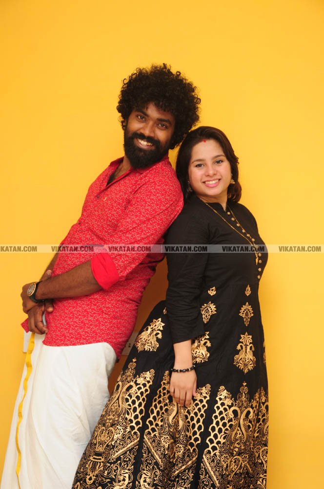 ஃப்ரெண்டு; பிக் பாஸ் போனாப்ள; வெளிய வந்ததும் கல்யாணம் பண்ணிட்டாப்ள..! - டேனி - டெனிஷா ஜாலி போட்டோஷூட்... படங்கள்: சொ.பாலசுப்ரமணியன் ஃப்ரெண்டு; பிக் பாஸ் போனாப்ள; வெளிய வந்ததும் கல்யாணம் பண்ணிட்டாப்ள..! - டேனி - டெனிஷா ஜாலி போட்டோஷூட்... படங்கள்: சொ.பாலசுப்ரமணியன்