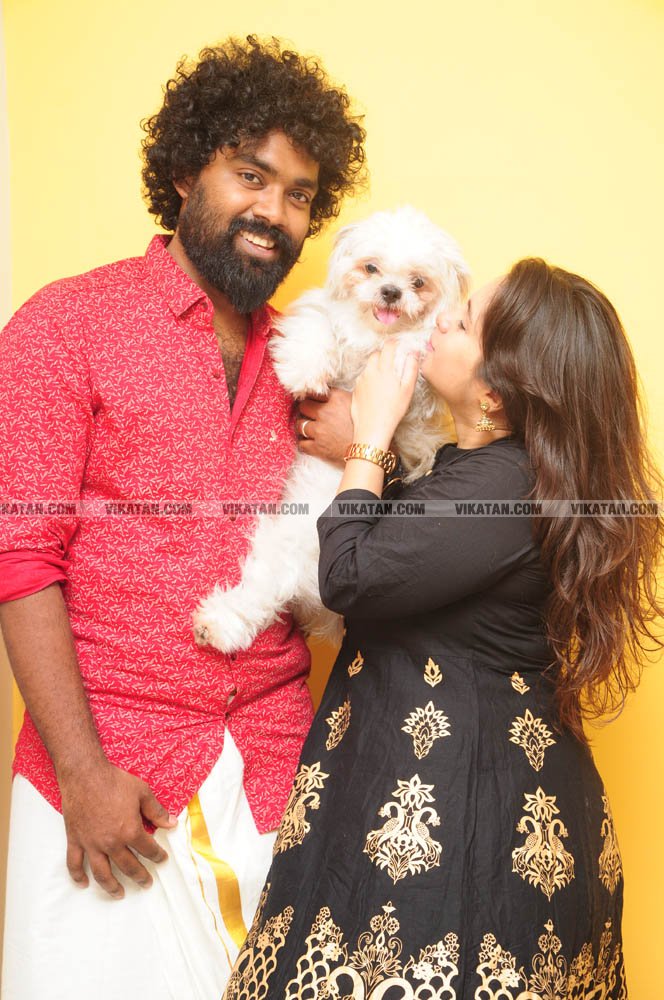 ஃப்ரெண்டு; பிக் பாஸ் போனாப்ள; வெளிய வந்ததும் கல்யாணம் பண்ணிட்டாப்ள..! - டேனி - டெனிஷா ஜாலி போட்டோஷூட்... படங்கள்: சொ.பாலசுப்ரமணியன் ஃப்ரெண்டு; பிக் பாஸ் போனாப்ள; வெளிய வந்ததும் கல்யாணம் பண்ணிட்டாப்ள..! - டேனி - டெனிஷா ஜாலி போட்டோஷூட்... படங்கள்: சொ.பாலசுப்ரமணியன்
