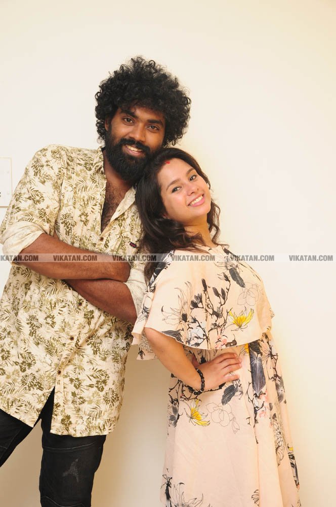 ஃப்ரெண்டு; பிக் பாஸ் போனாப்ள; வெளிய வந்ததும் கல்யாணம் பண்ணிட்டாப்ள..! - டேனி - டெனிஷா ஜாலி போட்டோஷூட்... படங்கள்: சொ.பாலசுப்ரமணியன் ஃப்ரெண்டு; பிக் பாஸ் போனாப்ள; வெளிய வந்ததும் கல்யாணம் பண்ணிட்டாப்ள..! - டேனி - டெனிஷா ஜாலி போட்டோஷூட்... படங்கள்: சொ.பாலசுப்ரமணியன்