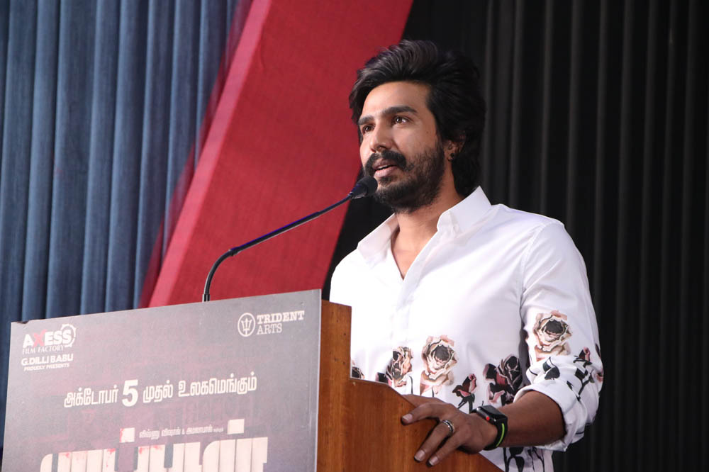 விஷ்ணு விஷால், அமலா பால் நடித்திருக்கும் ’ராட்சசன்’ பட இசை வெளியீட்டு விழா..! விஷ்ணு விஷால், அமலா பால் நடித்திருக்கும் ’ராட்சசன்’ பட இசை வெளியீட்டு விழா..!