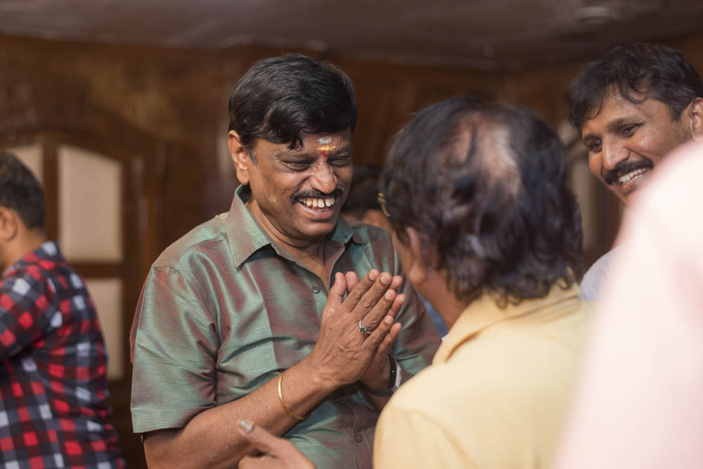 நடிகர் ஈ.ராமதாஸ் மகனின் நிச்சயதார்த்த ஆல்பம்..! நடிகர் ஈ.ராமதாஸ் மகனின் நிச்சயதார்த்த ஆல்பம்..!