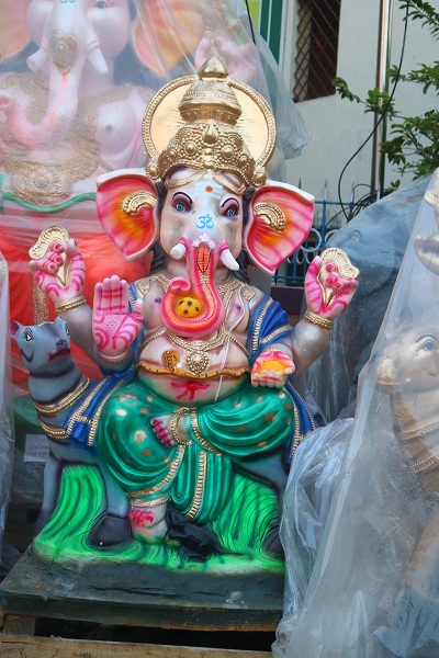 கலைஞர்களின் கைவண்ணத்தில் ஆதி முழு முதலான்! கலைஞர்களின் கைவண்ணத்தில் ஆதி முழு முதலான்!