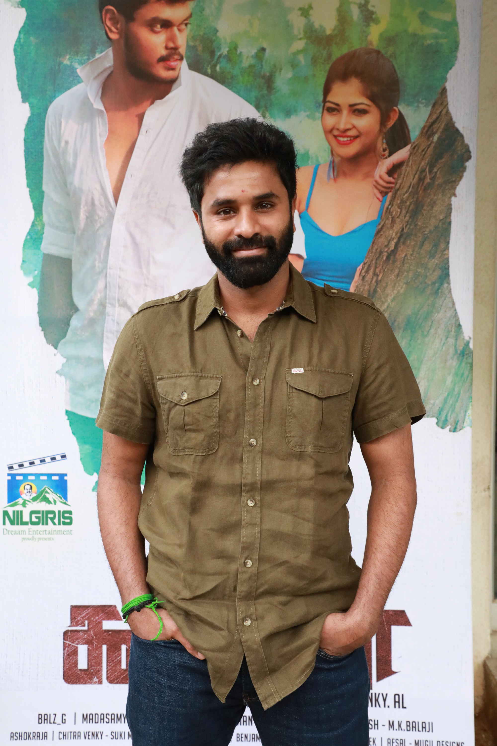 'கூத்தன்’ படத்தின் இசை வெளியீட்டு விழா ஆல்பம்..! 'கூத்தன்’ படத்தின் இசை வெளியீட்டு விழா ஆல்பம்..!