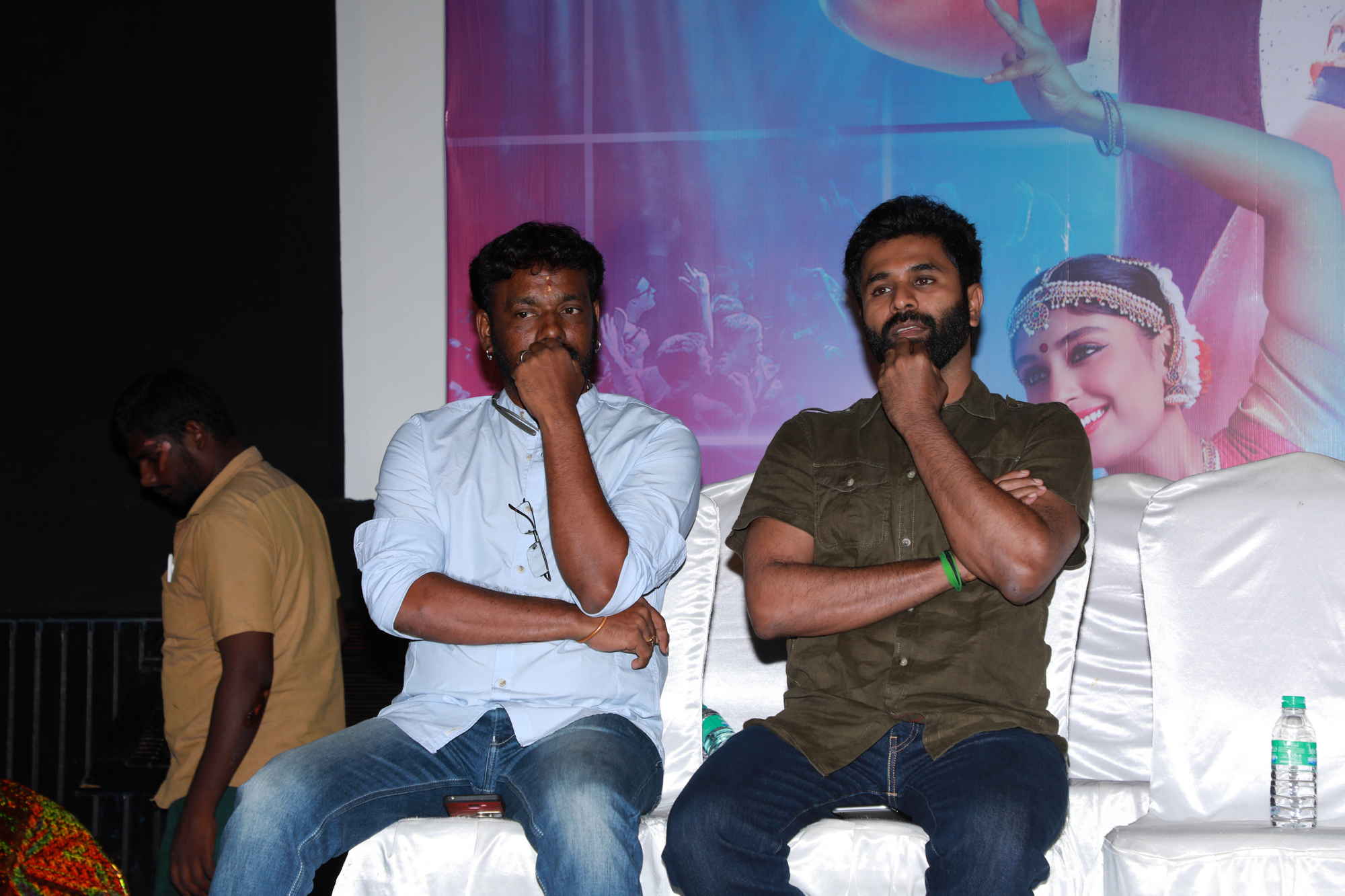 'கூத்தன்’ படத்தின் இசை வெளியீட்டு விழா ஆல்பம்..! 'கூத்தன்’ படத்தின் இசை வெளியீட்டு விழா ஆல்பம்..!