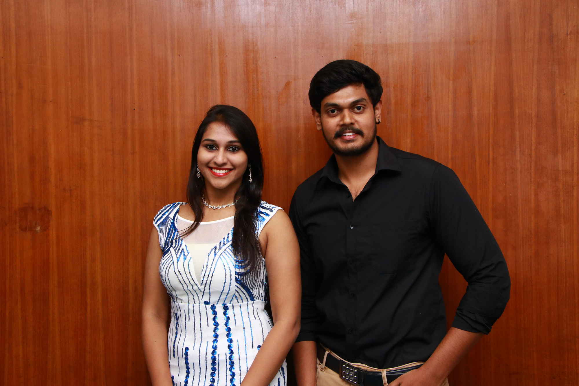 'கூத்தன்’ படத்தின் இசை வெளியீட்டு விழா ஆல்பம்..! 'கூத்தன்’ படத்தின் இசை வெளியீட்டு விழா ஆல்பம்..!