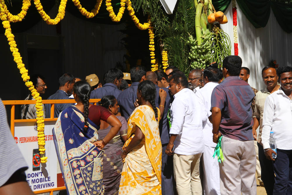 எம்.ஜி.ஆர் நூற்றாண்டு நிறைவு விழா.. எம்.ஜி.ஆர் நூற்றாண்டு நிறைவு விழா..