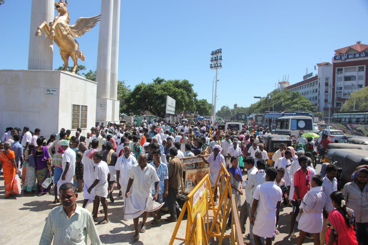 எம்.ஜி.ஆர் நூற்றாண்டு நிறைவு விழா.. எம்.ஜி.ஆர் நூற்றாண்டு நிறைவு விழா..