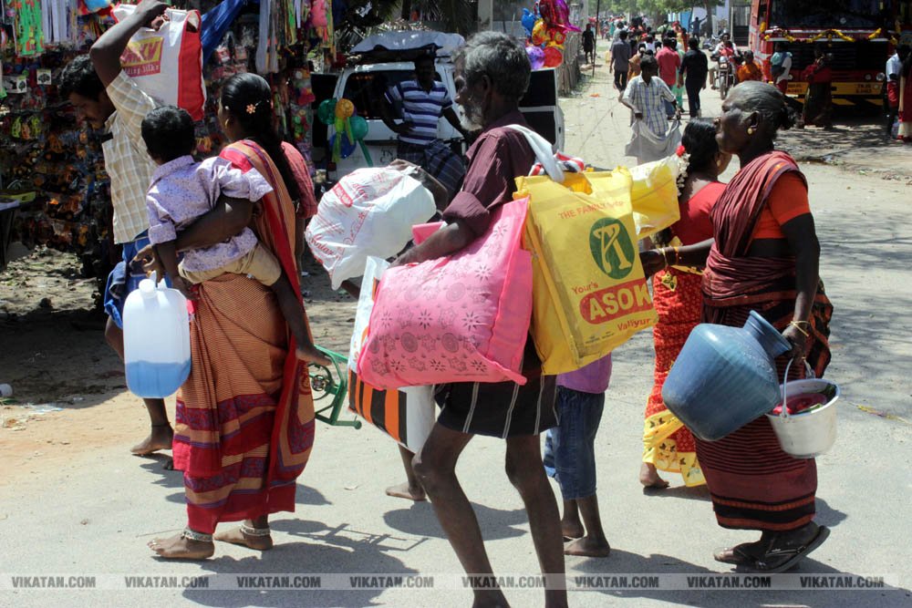 குலசேகரப்பட்டினம் முத்தாரம்மன் கோயில் தசரா திருவிழா... சிறப்பு புகைப்பட தொகுப்பு குலசேகரப்பட்டினம் முத்தாரம்மன் கோயில் தசரா திருவிழா... சிறப்பு புகைப்பட தொகுப்பு