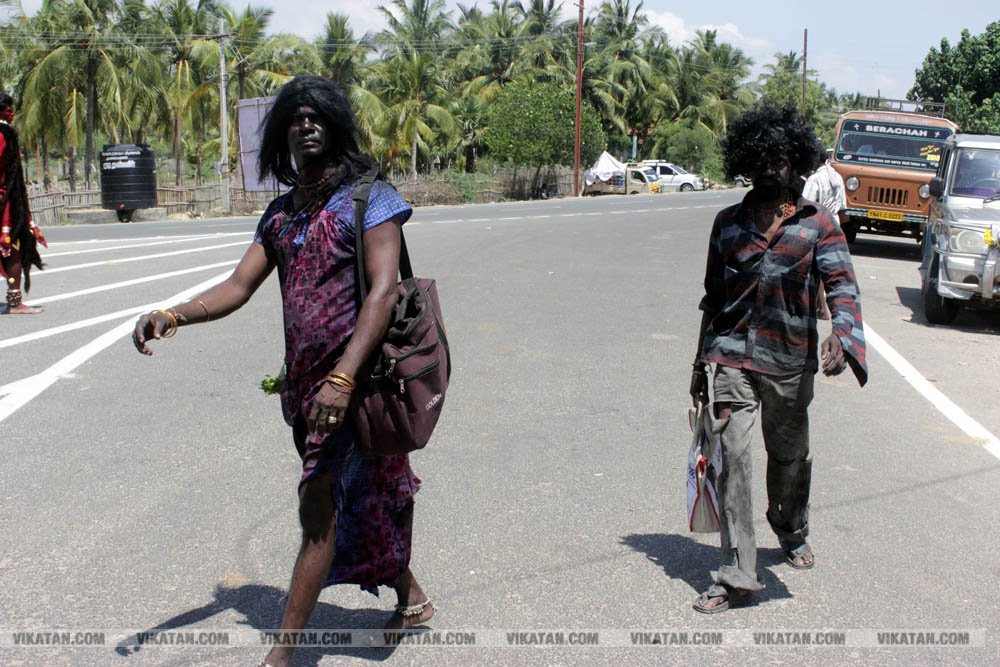 குலசேகரப்பட்டினம் முத்தாரம்மன் கோயில் தசரா திருவிழா... சிறப்பு புகைப்பட தொகுப்பு குலசேகரப்பட்டினம் முத்தாரம்மன் கோயில் தசரா திருவிழா... சிறப்பு புகைப்பட தொகுப்பு