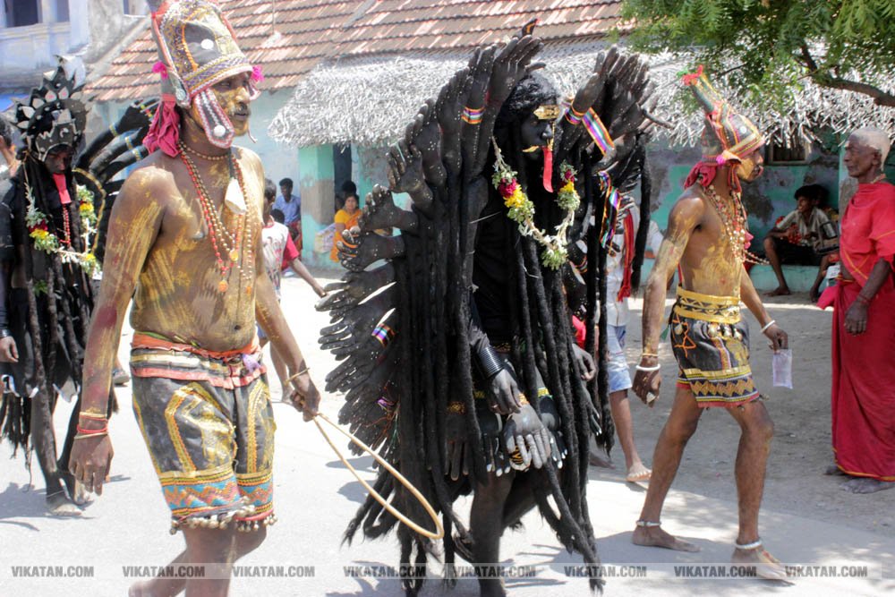 குலசேகரப்பட்டினம் முத்தாரம்மன் கோயில் தசரா திருவிழா... சிறப்பு புகைப்பட தொகுப்பு குலசேகரப்பட்டினம் முத்தாரம்மன் கோயில் தசரா திருவிழா... சிறப்பு புகைப்பட தொகுப்பு