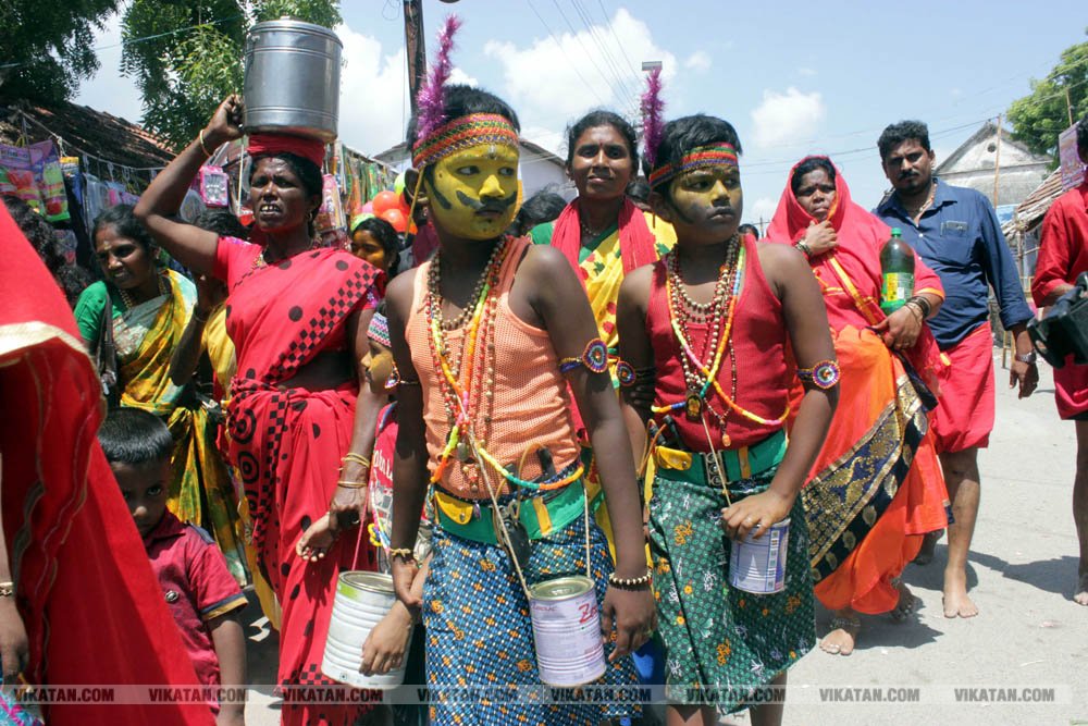 குலசேகரப்பட்டினம் முத்தாரம்மன் கோயில் தசரா திருவிழா... சிறப்பு புகைப்பட தொகுப்பு குலசேகரப்பட்டினம் முத்தாரம்மன் கோயில் தசரா திருவிழா... சிறப்பு புகைப்பட தொகுப்பு