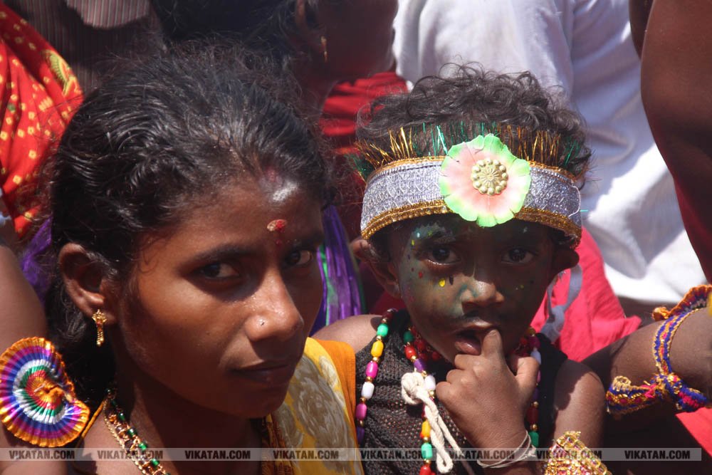 குலசேகரப்பட்டினம் முத்தாரம்மன் கோயில் தசரா திருவிழா... சிறப்பு புகைப்பட தொகுப்பு குலசேகரப்பட்டினம் முத்தாரம்மன் கோயில் தசரா திருவிழா... சிறப்பு புகைப்பட தொகுப்பு