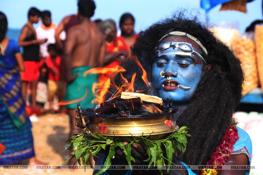 குலசேகரப்பட்டினம் முத்தாரம்மன் கோயில் தசரா திருவிழா... சிறப்பு புகைப்பட தொகுப்பு குலசேகரப்பட்டினம் முத்தாரம்மன் கோயில் தசரா திருவிழா... சிறப்பு புகைப்பட தொகுப்பு