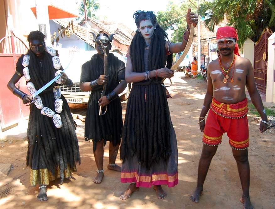 குலசேகரப்பட்டினம் முத்தாரம்மன் கோயில் தசரா திருவிழா... சிறப்பு புகைப்பட தொகுப்பு குலசேகரப்பட்டினம் முத்தாரம்மன் கோயில் தசரா திருவிழா... சிறப்பு புகைப்பட தொகுப்பு