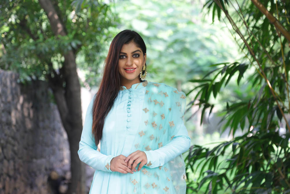 மஹத் - யாஷிகா நடிக்கும் 'புரொடக்சன் நம்பர் 2' - படப்பூஜை படங்கள் மஹத் - யாஷிகா நடிக்கும் 'புரொடக்சன் நம்பர் 2' - படப்பூஜை படங்கள்