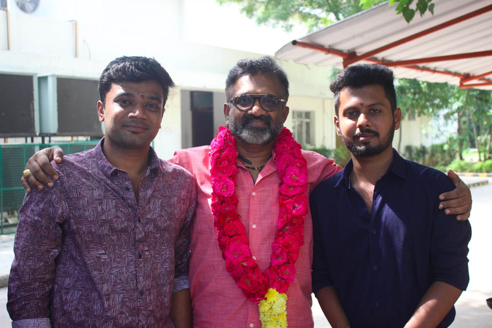 மஹத் - யாஷிகா நடிக்கும் 'புரொடக்சன் நம்பர் 2' - படப்பூஜை படங்கள் மஹத் - யாஷிகா நடிக்கும் 'புரொடக்சன் நம்பர் 2' - படப்பூஜை படங்கள்