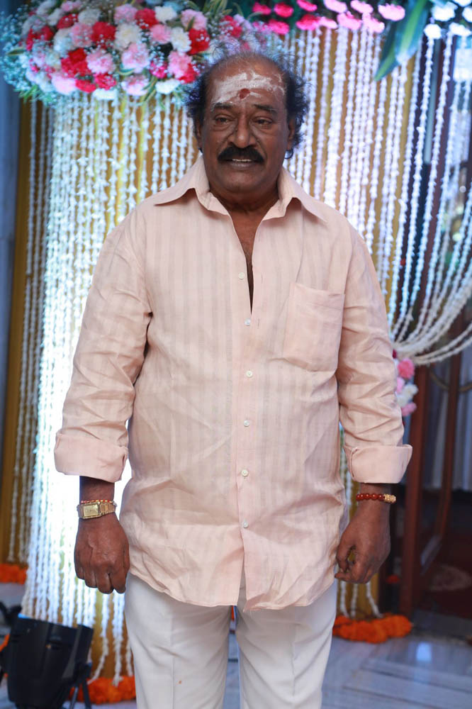 நடிகர் சிவகுமார் - நடிகை சுஜா வருணி திருமணம்... ஆல்பம் நடிகர் சிவகுமார் - நடிகை சுஜா வருணி திருமணம்... ஆல்பம்