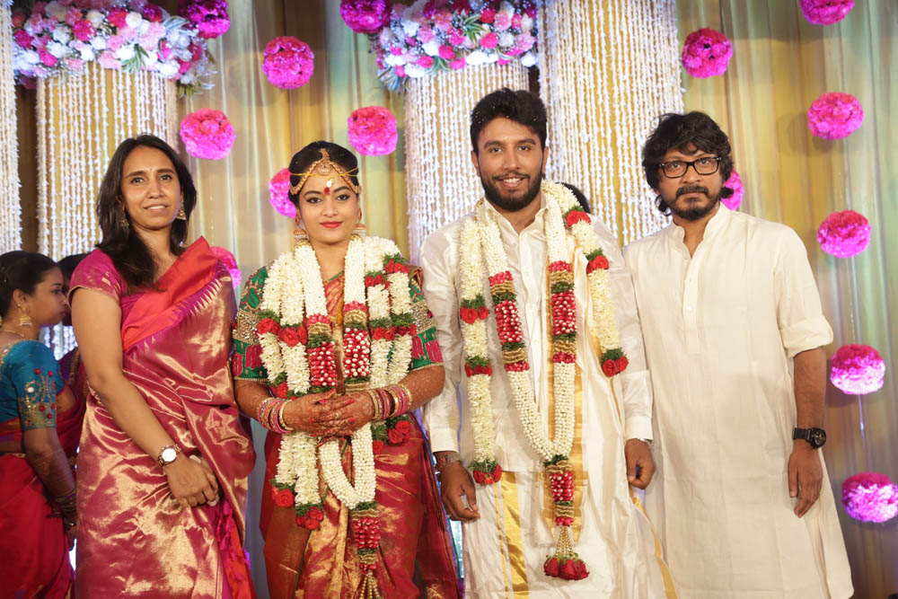 நடிகர் சிவகுமார் - நடிகை சுஜா வருணி திருமணம்... ஆல்பம் நடிகர் சிவகுமார் - நடிகை சுஜா வருணி திருமணம்... ஆல்பம்