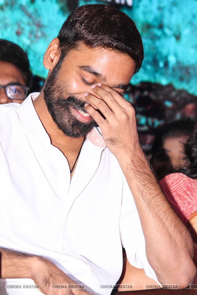 மாரி 2 படவிழாவில் தனுஷ் ரியாக்ஷன்ஸ்.... படங்கள்: வள்ளிசௌத்திரி ஆ மாரி 2 படவிழாவில் தனுஷ் ரியாக்ஷன்ஸ்.... படங்கள்: வள்ளிசௌத்திரி ஆ