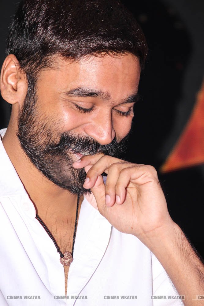 மாரி 2 படவிழாவில் தனுஷ் ரியாக்ஷன்ஸ்.... படங்கள்: வள்ளிசௌத்திரி ஆ மாரி 2 படவிழாவில் தனுஷ் ரியாக்ஷன்ஸ்.... படங்கள்: வள்ளிசௌத்திரி ஆ