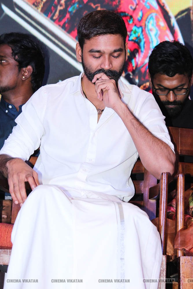 மாரி 2 படவிழாவில் தனுஷ் ரியாக்ஷன்ஸ்.... படங்கள்: வள்ளிசௌத்திரி ஆ மாரி 2 படவிழாவில் தனுஷ் ரியாக்ஷன்ஸ்.... படங்கள்: வள்ளிசௌத்திரி ஆ