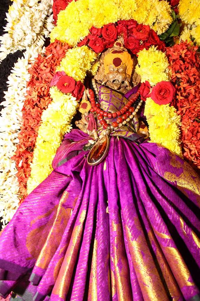 சென்னை காளிகாம்பாள் கோயிலில் ஶ்ரீபிரத்யங்கிரா மகா யாகம்... படங்கள் : வள்ளிசௌத்திரி ஆ சென்னை காளிகாம்பாள் கோயிலில் ஶ்ரீபிரத்யங்கிரா மகா யாகம்... படங்கள் : வள்ளிசௌத்திரி ஆ