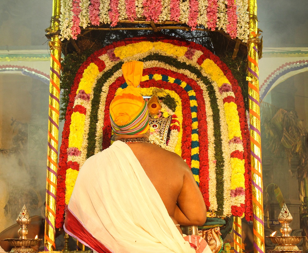 சென்னை காளிகாம்பாள் கோயிலில் ஶ்ரீபிரத்யங்கிரா மகா யாகம்... படங்கள் : வள்ளிசௌத்திரி ஆ சென்னை காளிகாம்பாள் கோயிலில் ஶ்ரீபிரத்யங்கிரா மகா யாகம்... படங்கள் : வள்ளிசௌத்திரி ஆ