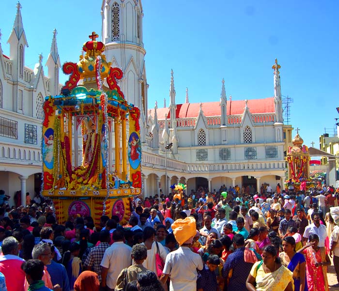 நாகர்கோவில் - கோட்டாறு புனித சவேரியார் பேராலய திருவிழா படங்கள்: ரா.ராம்குமார் நாகர்கோவில் - கோட்டாறு புனித சவேரியார் பேராலய திருவிழா படங்கள்: ரா.ராம்குமார்
