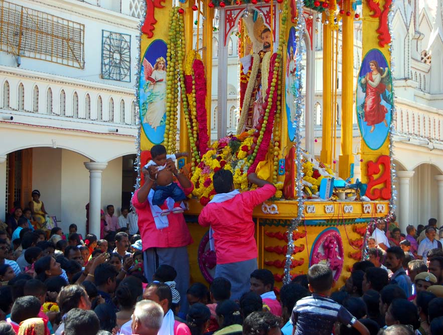 நாகர்கோவில் - கோட்டாறு புனித சவேரியார் பேராலய திருவிழா படங்கள்: ரா.ராம்குமார் நாகர்கோவில் - கோட்டாறு புனித சவேரியார் பேராலய திருவிழா படங்கள்: ரா.ராம்குமார்