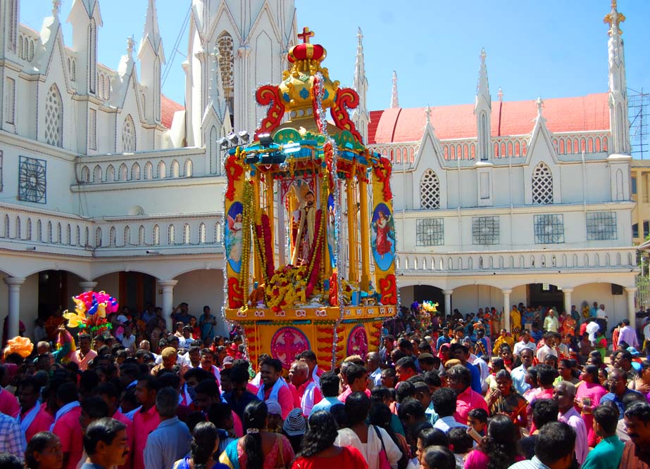 நாகர்கோவில் - கோட்டாறு புனித சவேரியார் பேராலய திருவிழா படங்கள்: ரா.ராம்குமார் நாகர்கோவில் - கோட்டாறு புனித சவேரியார் பேராலய திருவிழா படங்கள்: ரா.ராம்குமார்