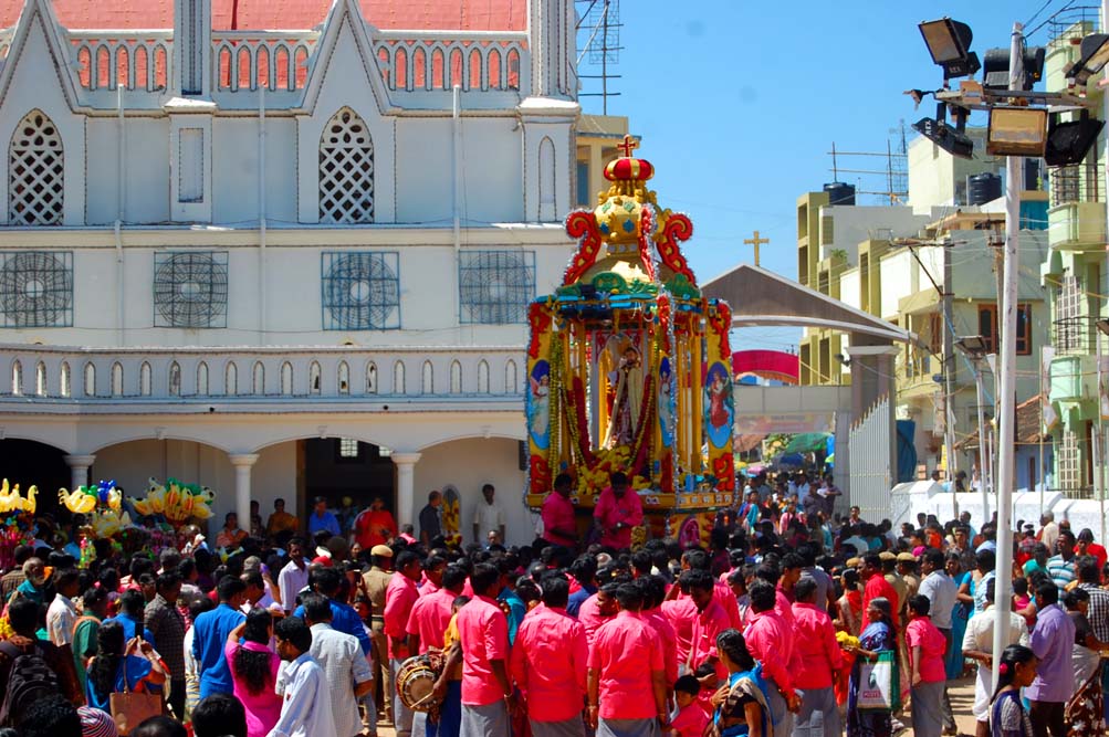 நாகர்கோவில் - கோட்டாறு புனித சவேரியார் பேராலய திருவிழா படங்கள்: ரா.ராம்குமார் நாகர்கோவில் - கோட்டாறு புனித சவேரியார் பேராலய திருவிழா படங்கள்: ரா.ராம்குமார்
