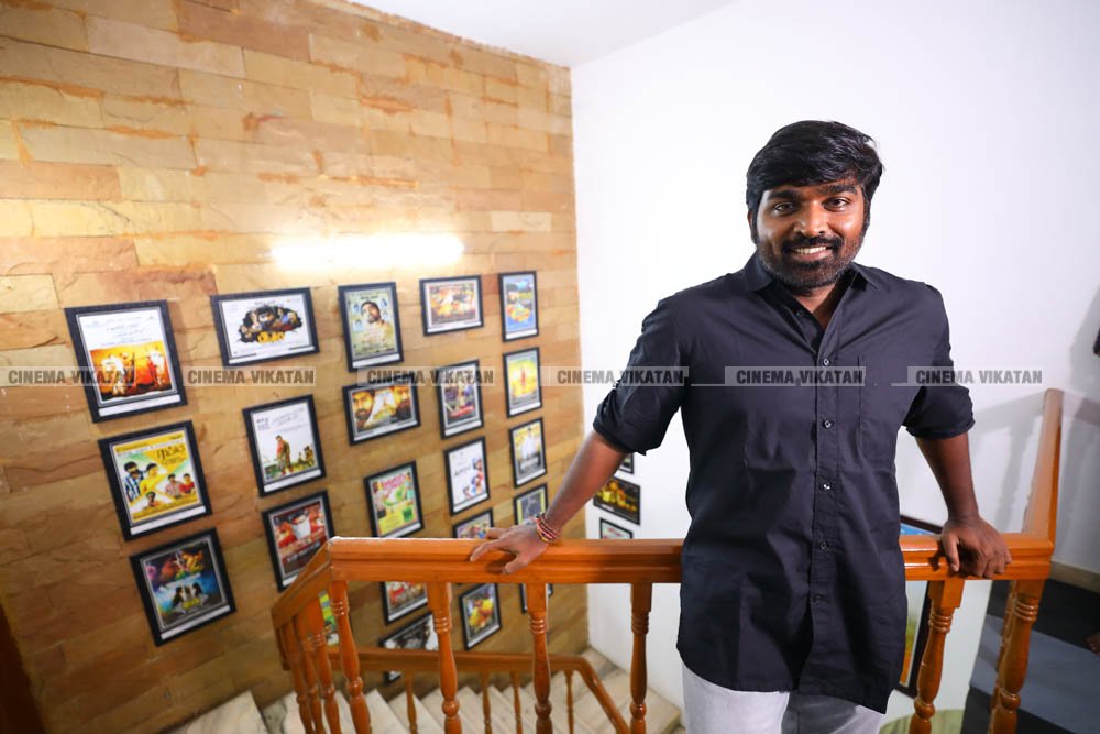 விஜய் சேதுபதி லேட்டஸ்ட் ஸ்டில்ஸ்... படங்கள்:ப.சரவணகுமார் விஜய் சேதுபதி லேட்டஸ்ட் ஸ்டில்ஸ்... படங்கள்:ப.சரவணகுமார்