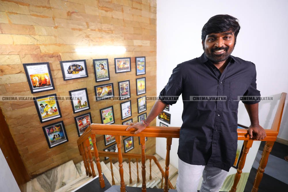 விஜய் சேதுபதி லேட்டஸ்ட் ஸ்டில்ஸ்... படங்கள்:ப.சரவணகுமார் விஜய் சேதுபதி லேட்டஸ்ட் ஸ்டில்ஸ்... படங்கள்:ப.சரவணகுமார்