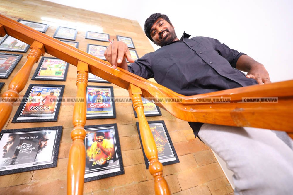 விஜய் சேதுபதி லேட்டஸ்ட் ஸ்டில்ஸ்... படங்கள்:ப.சரவணகுமார் விஜய் சேதுபதி லேட்டஸ்ட் ஸ்டில்ஸ்... படங்கள்:ப.சரவணகுமார்