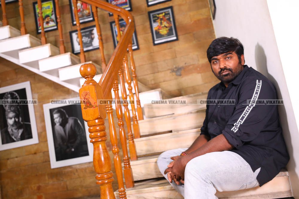 விஜய் சேதுபதி லேட்டஸ்ட் ஸ்டில்ஸ்... படங்கள்:ப.சரவணகுமார் விஜய் சேதுபதி லேட்டஸ்ட் ஸ்டில்ஸ்... படங்கள்:ப.சரவணகுமார்
