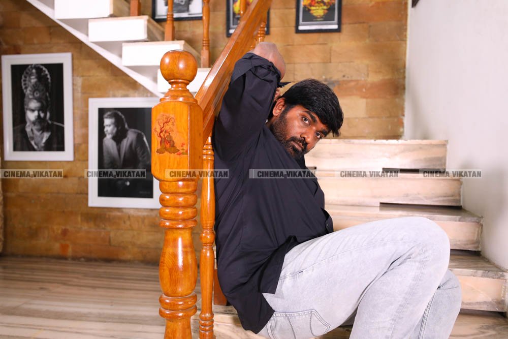 விஜய் சேதுபதி லேட்டஸ்ட் ஸ்டில்ஸ்... படங்கள்:ப.சரவணகுமார் விஜய் சேதுபதி லேட்டஸ்ட் ஸ்டில்ஸ்... படங்கள்:ப.சரவணகுமார்