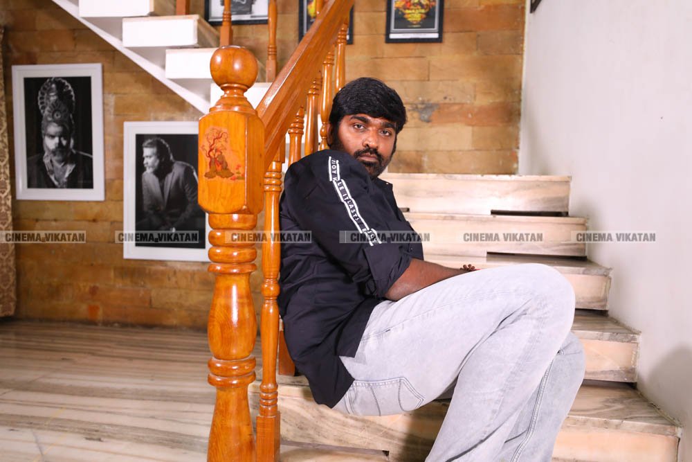 விஜய் சேதுபதி லேட்டஸ்ட் ஸ்டில்ஸ்... படங்கள்:ப.சரவணகுமார் விஜய் சேதுபதி லேட்டஸ்ட் ஸ்டில்ஸ்... படங்கள்:ப.சரவணகுமார்