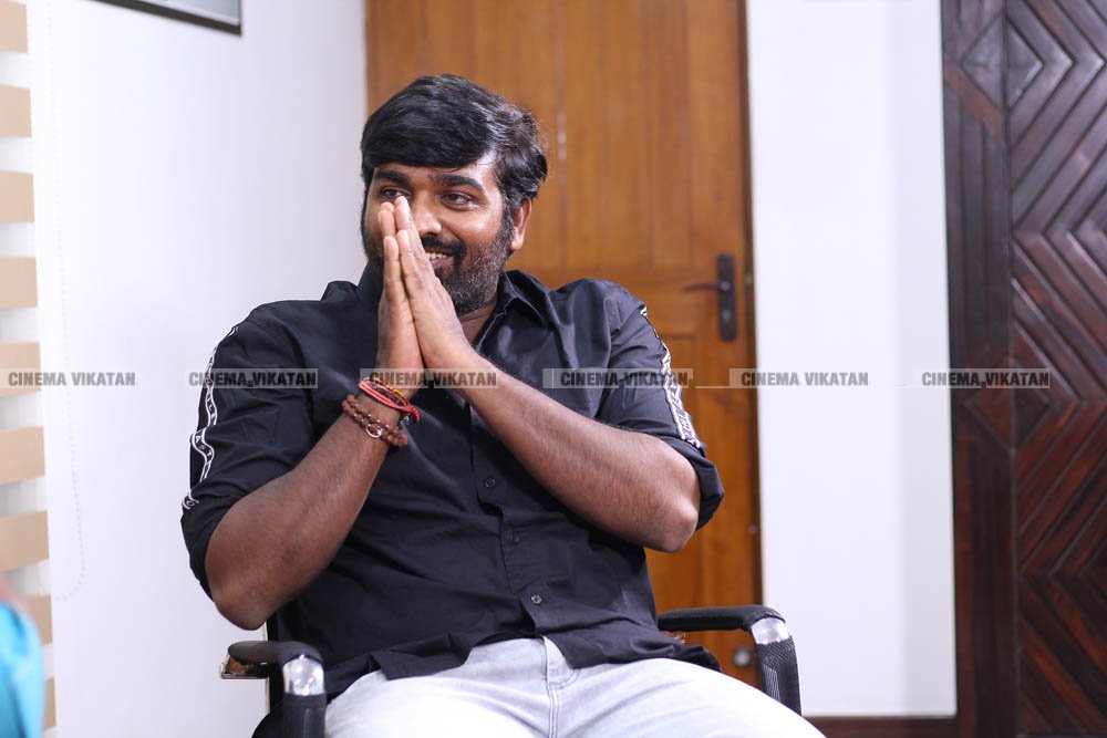 விஜய் சேதுபதி லேட்டஸ்ட் ஸ்டில்ஸ்... படங்கள்:ப.சரவணகுமார் விஜய் சேதுபதி லேட்டஸ்ட் ஸ்டில்ஸ்... படங்கள்:ப.சரவணகுமார்