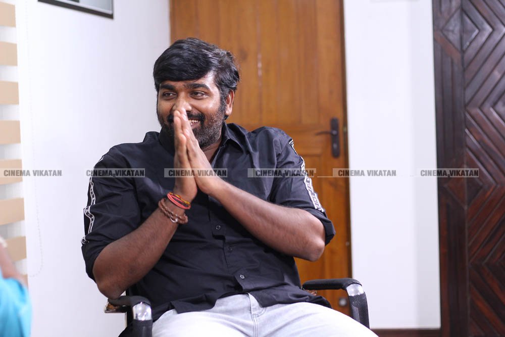 விஜய் சேதுபதி லேட்டஸ்ட் ஸ்டில்ஸ்... படங்கள்:ப.சரவணகுமார் விஜய் சேதுபதி லேட்டஸ்ட் ஸ்டில்ஸ்... படங்கள்:ப.சரவணகுமார்