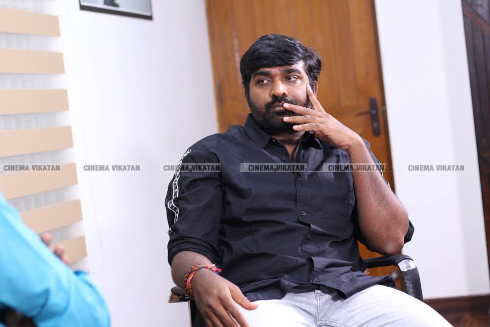 விஜய் சேதுபதி லேட்டஸ்ட் ஸ்டில்ஸ்... படங்கள்:ப.சரவணகுமார் விஜய் சேதுபதி லேட்டஸ்ட் ஸ்டில்ஸ்... படங்கள்:ப.சரவணகுமார்