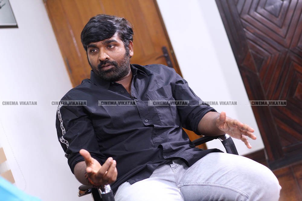விஜய் சேதுபதி லேட்டஸ்ட் ஸ்டில்ஸ்... படங்கள்:ப.சரவணகுமார் விஜய் சேதுபதி லேட்டஸ்ட் ஸ்டில்ஸ்... படங்கள்:ப.சரவணகுமார்