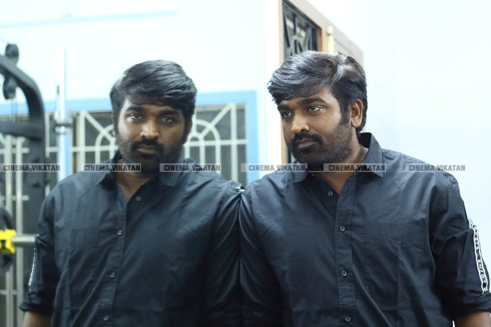 விஜய் சேதுபதி லேட்டஸ்ட் ஸ்டில்ஸ்... படங்கள்:ப.சரவணகுமார் விஜய் சேதுபதி லேட்டஸ்ட் ஸ்டில்ஸ்... படங்கள்:ப.சரவணகுமார்