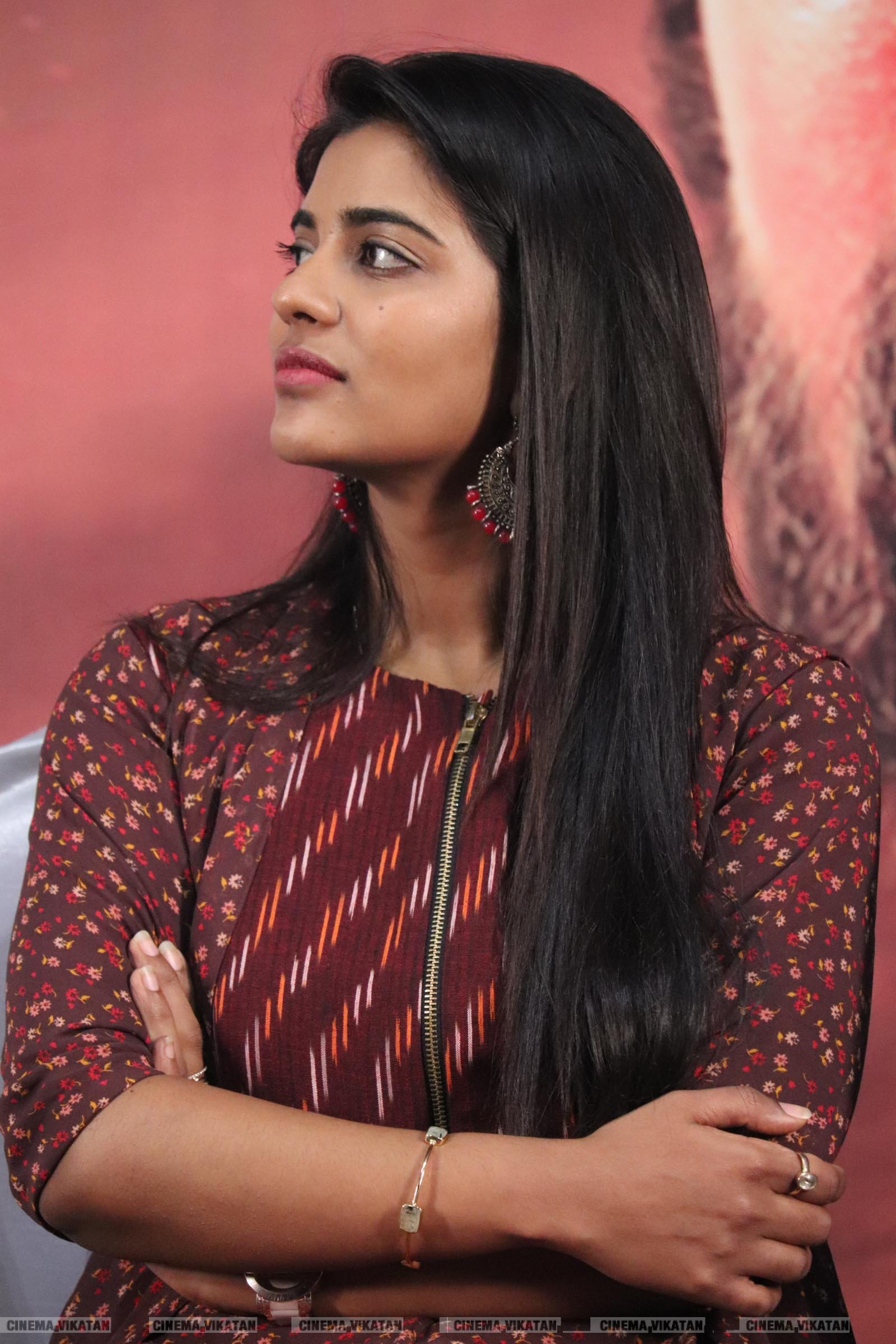 ஐஸ்வர்யா ராஜேஷ் 'கனா' பட நிகழ்ச்சியில்... படங்கள்: ராகேஷ் பெ ஐஸ்வர்யா ராஜேஷ் 'கனா' பட நிகழ்ச்சியில்... படங்கள்: ராகேஷ் பெ